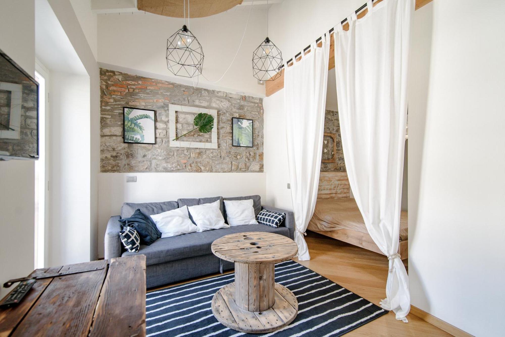 Gem Of The Lake - Luxury Apartment Como Old Town Ngoại thất bức ảnh