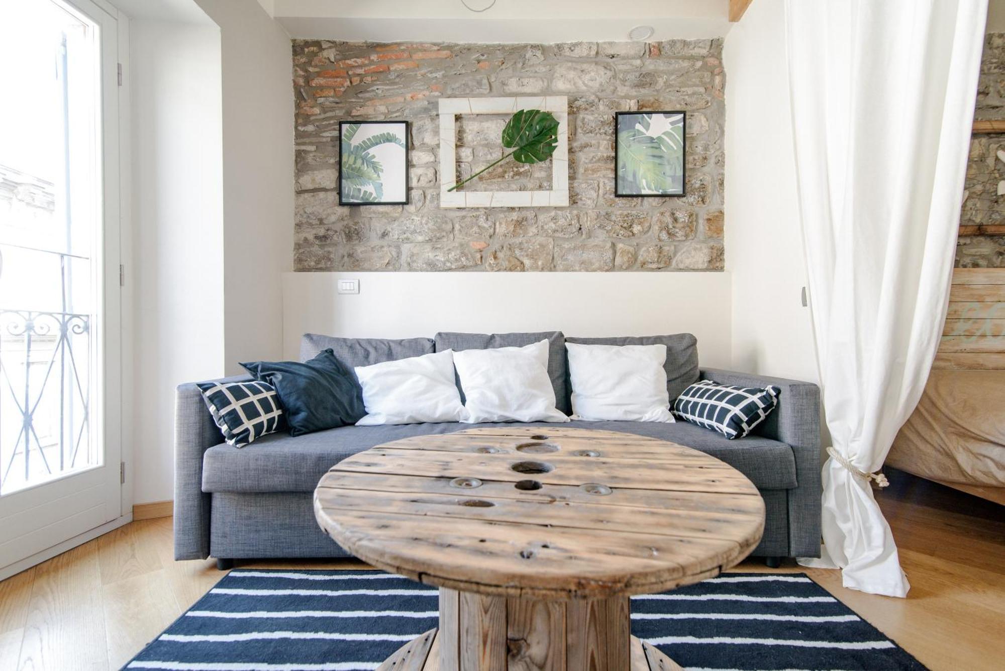 Gem Of The Lake - Luxury Apartment Como Old Town Ngoại thất bức ảnh